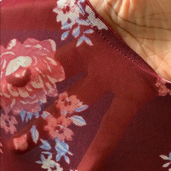 No Boundaries Floral Top Size XXL - Picture 5 of 7